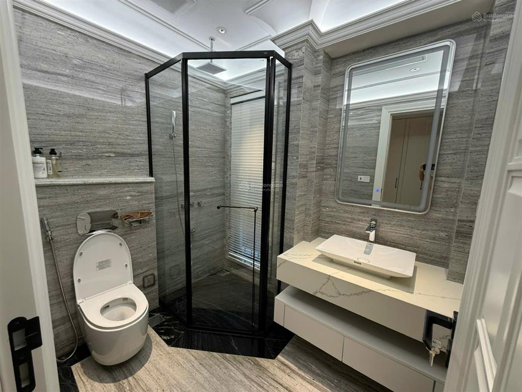 Bán bt phượng vinhomes riverside, full nội thất cao cấp mới 100% nhận nhà về ở luôn giá bán 95 tỷ