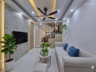 Nhà mặt đường kinh doanh tân phú, quốc oai 48m2 4 tầng 5 tỷ