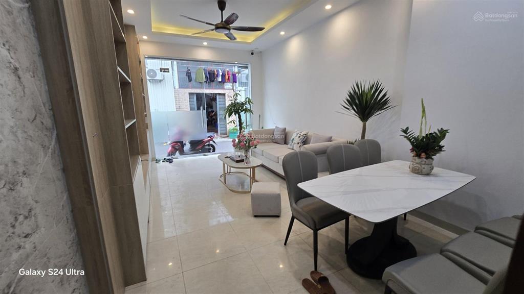 Nhà mặt đường kinh doanh tân phú, quốc oai 48m2 4 tầng 4, x tỷ