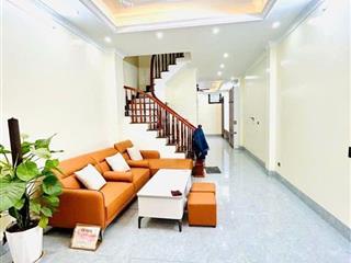 Hiếm trong phân khúc 6,x tỷ tại an khánh 45m 4 tầng. nhà dân xây đơn lập. ô tô đỗ