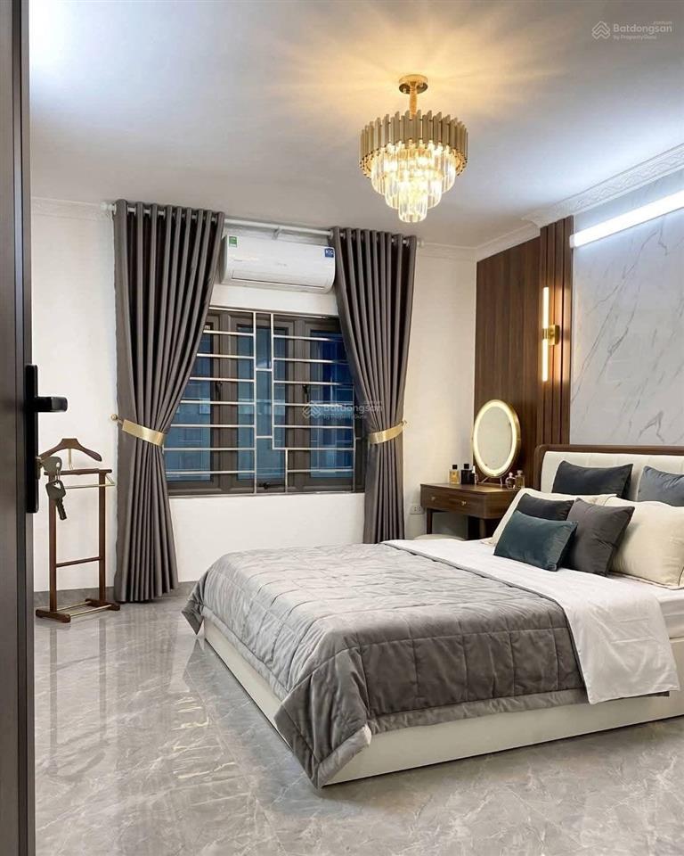 Nhà đẹp la phù 35m 5 tầng full nội thất chỉ việc về ở