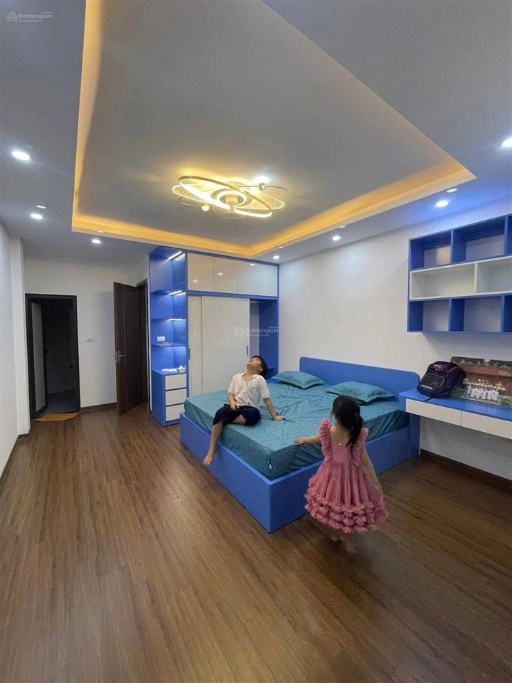 Nhà đẹp ngãi cầu an khánh | full nội thất | chỉ 4,x tỷ
bạn chỉ cần mang quần áo đến ở!