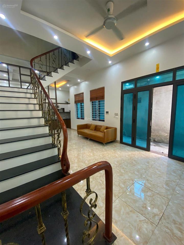 Bán nhà riêng tại an khánh, 5 tỷ, 46m2 3 tầng dân xây, lô góc, mặt ngõ thông