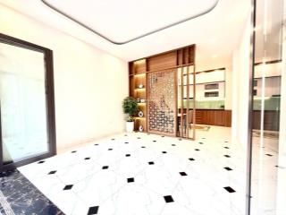 Mặt phố hoa thám la phù | kinh doanh đỉnh ô tô tránh full nội thất