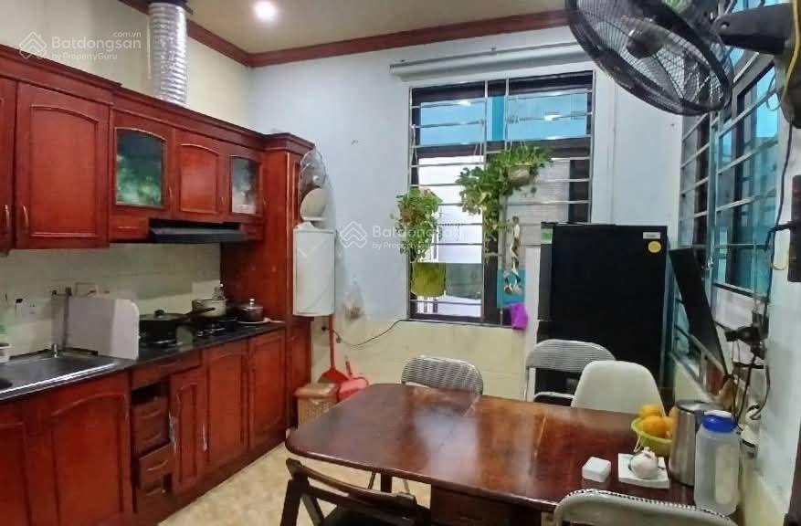 Bán nhà kim giang, hoàng mai, vf3 qua, thông kinh doanh, gần phố, 40m2, 8.8 tỷ(ctl)