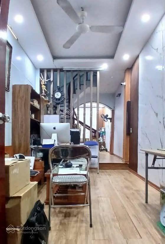 Bán nhà kim giang, hoàng mai, vf3 qua, thông kinh doanh, gần phố, 40m2, 8.8 tỷ(ctl)
