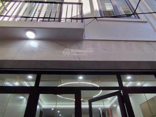 Bán nhà đại từ, hoàng mai, ô tô, thang máy, gần phố, 40m2, 12.8 tỷ(ctl)