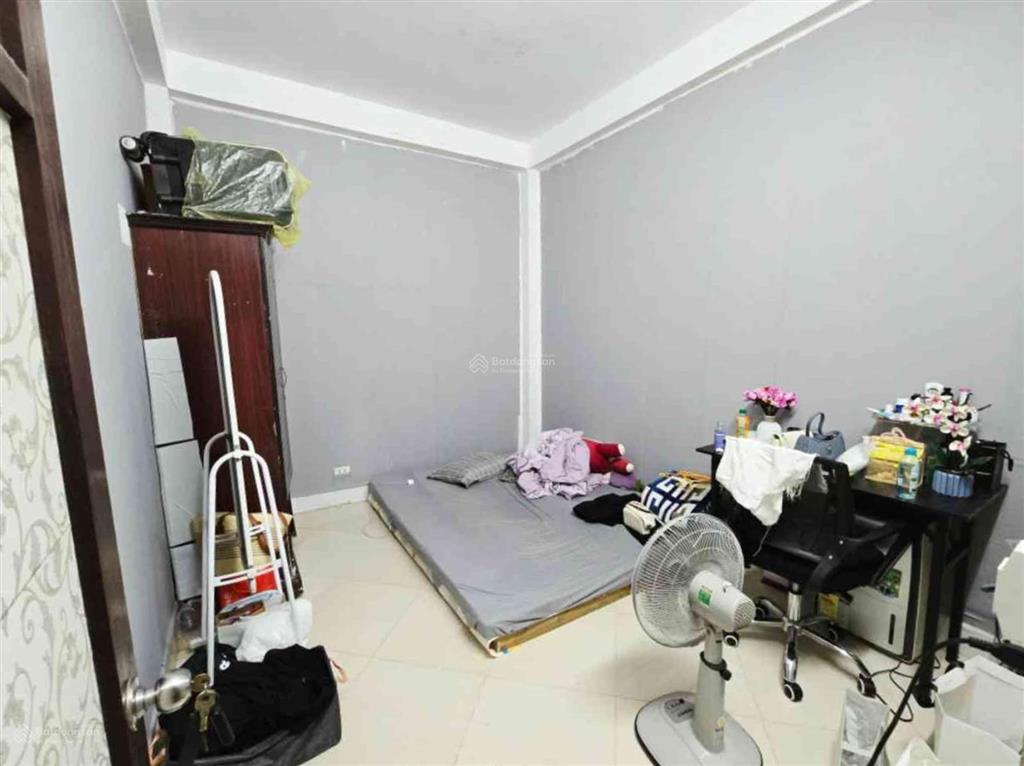 Bán nhà tân triều mới, thanh liệt, ô tô đỗ cổng, gần phố, 39m2, 6,4 tỷ (ctl)