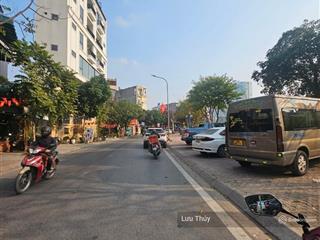 Bán đất phố ngọc thụy long biên 35 tỷ 180m2 mt 9m ô tô kinh doanh phù hợp xây ccmn chia lô.