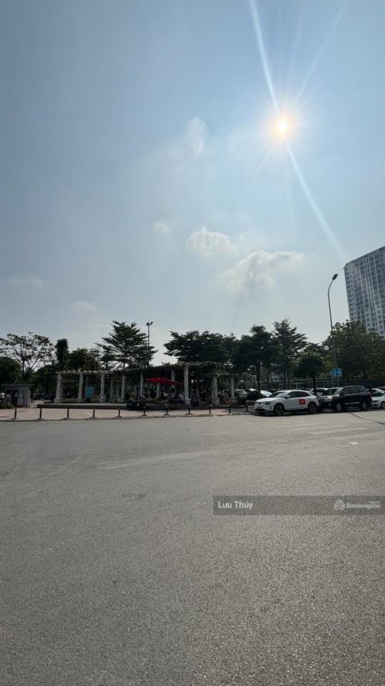 Bán đất tặng nhà phố hoàng như tiếp long biên 26 tỷ 100m2 mt 5.5m 3t ô tô tránh kinh doanh gần phố