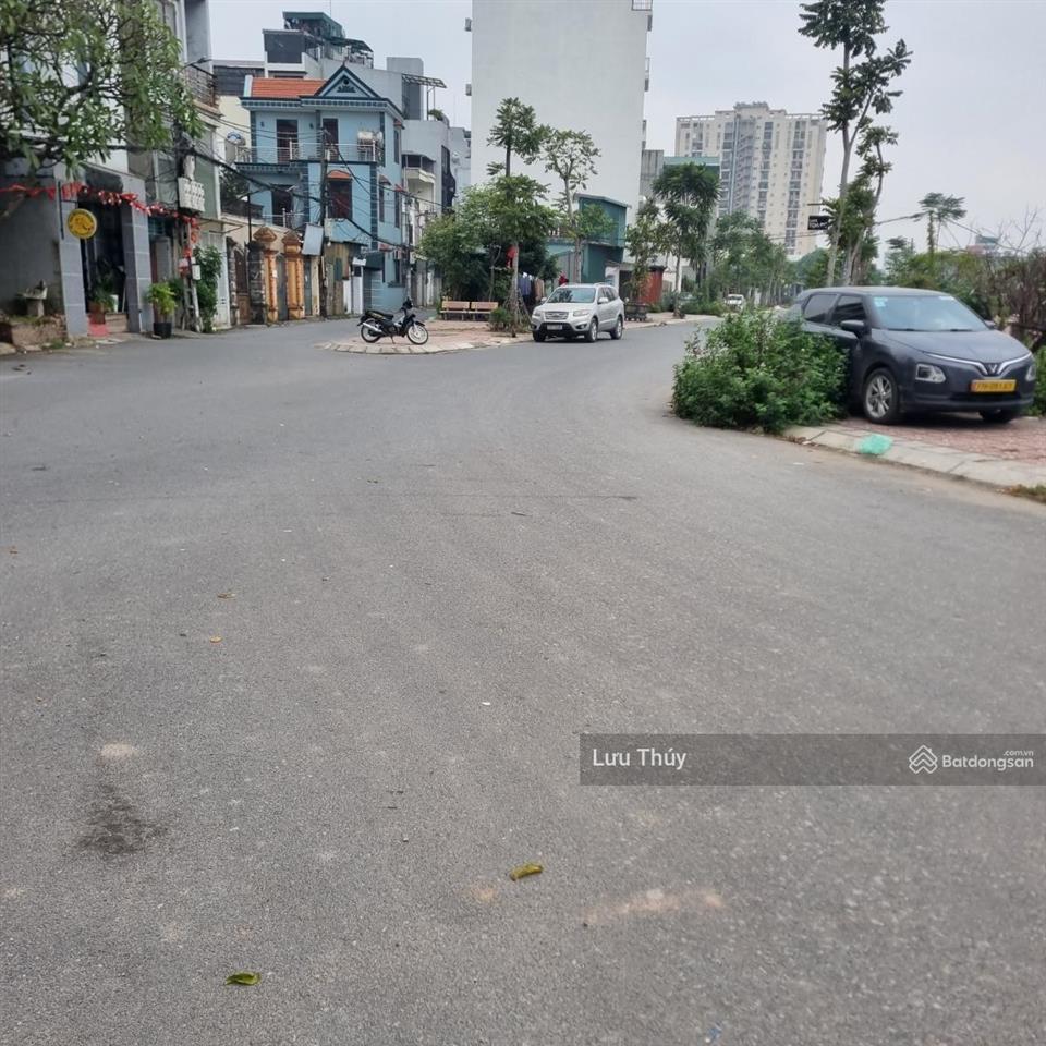 Bán đất tđc ngọc thụy long biên 50 tỷ 150m2 mt 7m vỉa hè ô tô tránh kinh doanh phù hợp xây tòa nhà