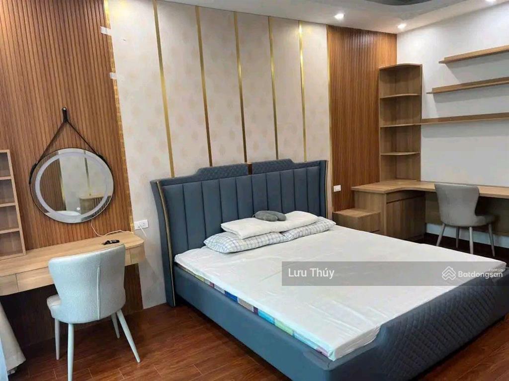 Bán nhà phố ngọc thụy long biên 13 tỷ dt 50m mt 4m 6 tầng full nội thất gara ô tô thang máy 2 thoán