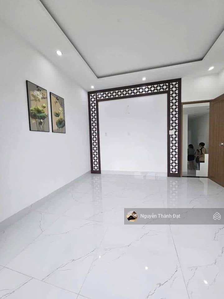 Bán nhà 75m² đang cho thuê 7 triệu/tháng ở gần vincom plaza dĩ an, bình dương, shr