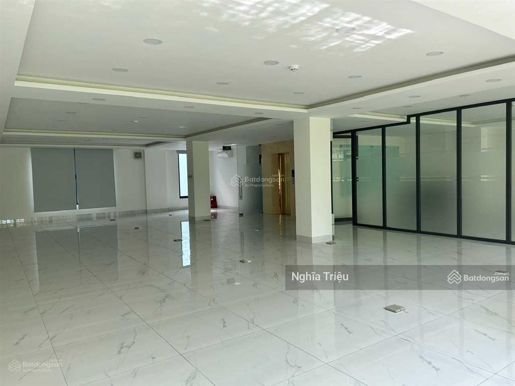 Nhà mặt tiền đường hoa lan 8x18m hầm trệt 3 lầu cho thuê