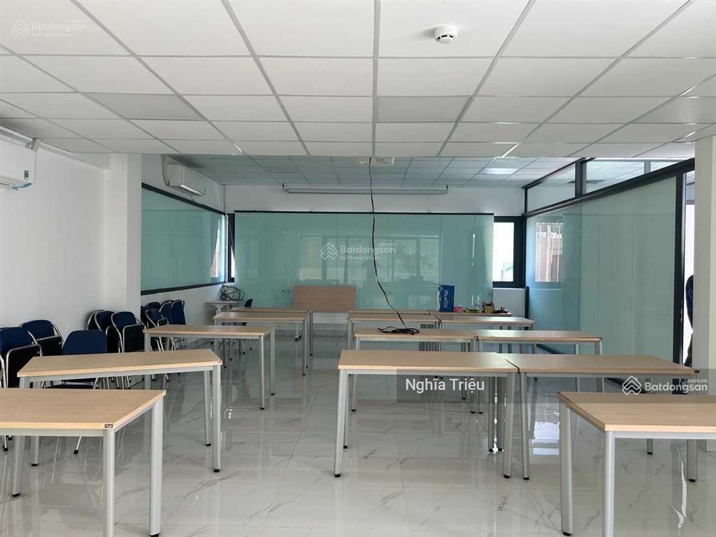 Nhà mặt tiền đường hoa lan 8x18m hầm trệt 3 lầu cho thuê