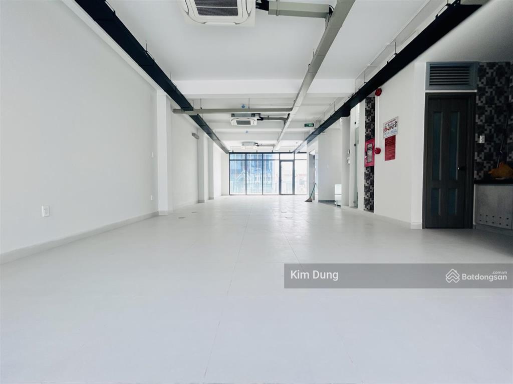 Tòa nhà đường hai bà trưng 7x20m trệt, 4 lầu cho thuê