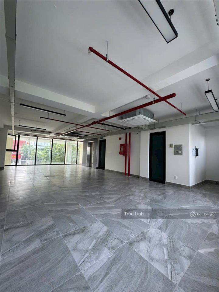 Tòa nhà đường nguyễn cư trinh diện tích 9x23m hầm trệt 5 lầu cho thuê