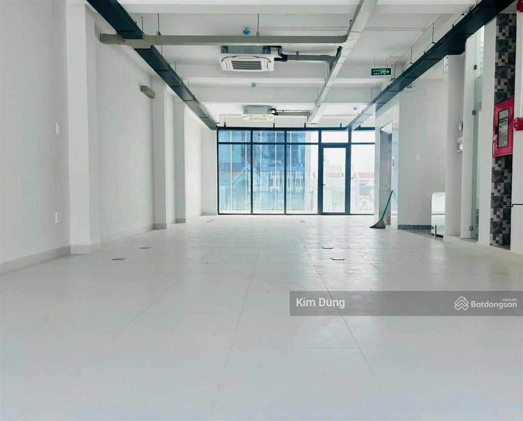 Nhà đường phổ quang, 7x18m, trệt 4 lầu cho thuê