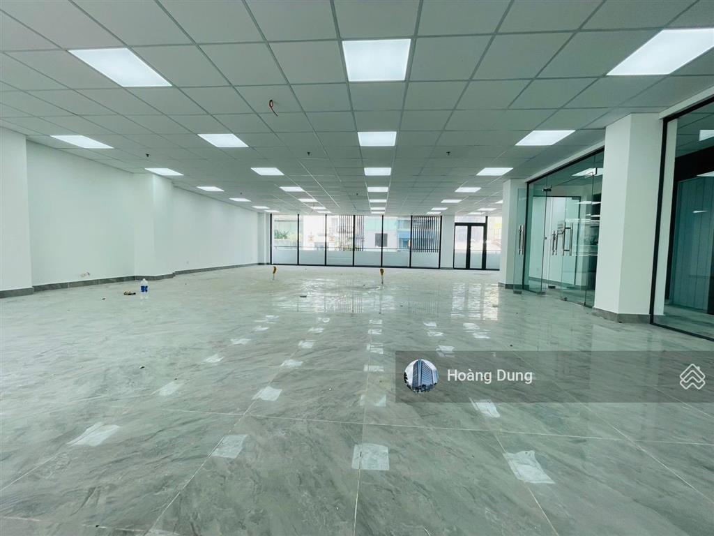 Tòa nhà đường trường sơn, diện tích 10x22m, dtsd hơn 1000m2, hầm 7 tầng cho thuê
