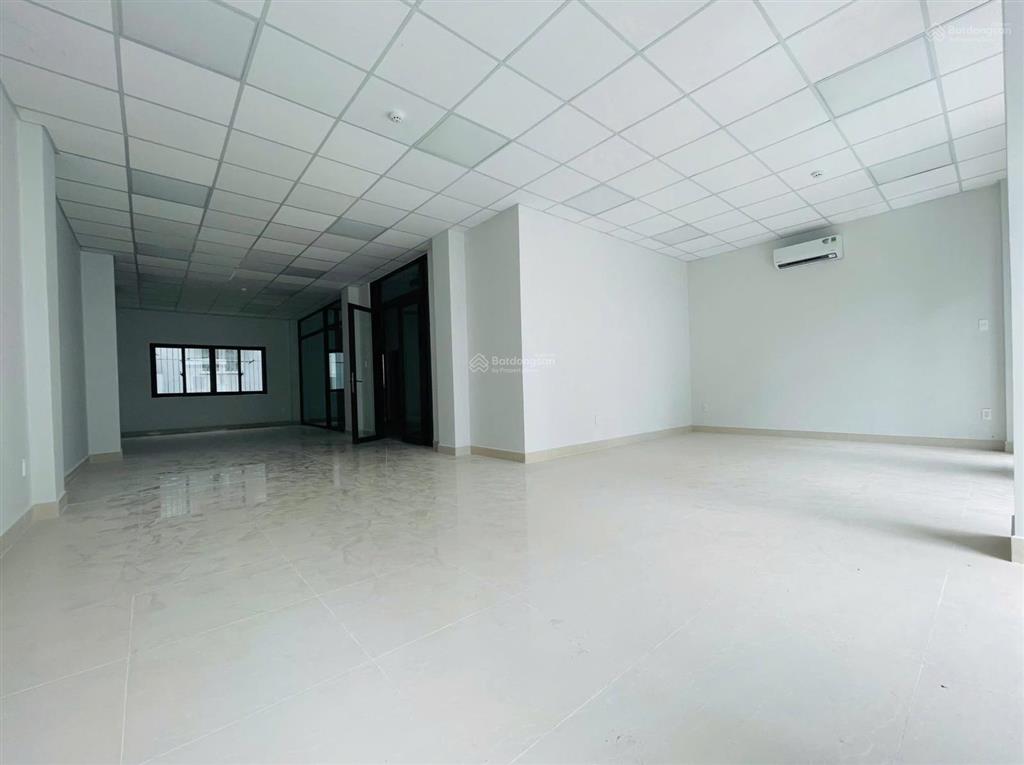 Nhà khu bàu cát diện tích 8x22m hầm 5 tầng cho thuê
