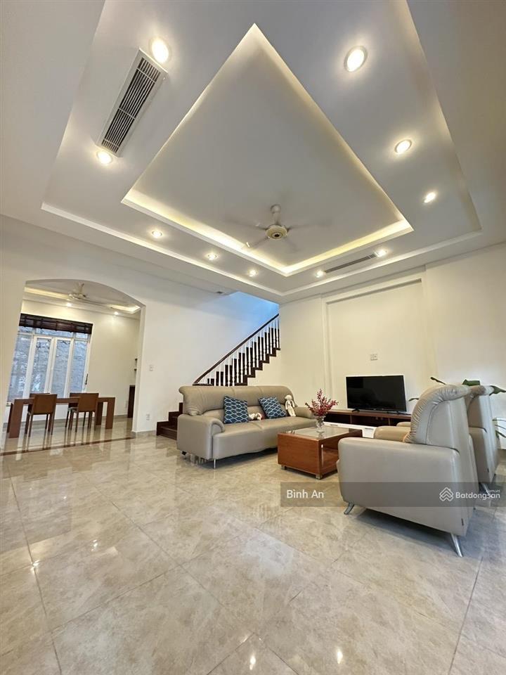 Cho thuê biệt thự khu k300, diện tích 15x23m trệt 2 lầu