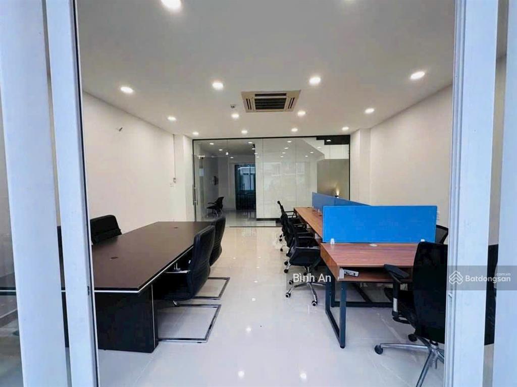 Nhà đường nguyễn minh hoàng, 5x20m, trệt 3 lầu cho thuê