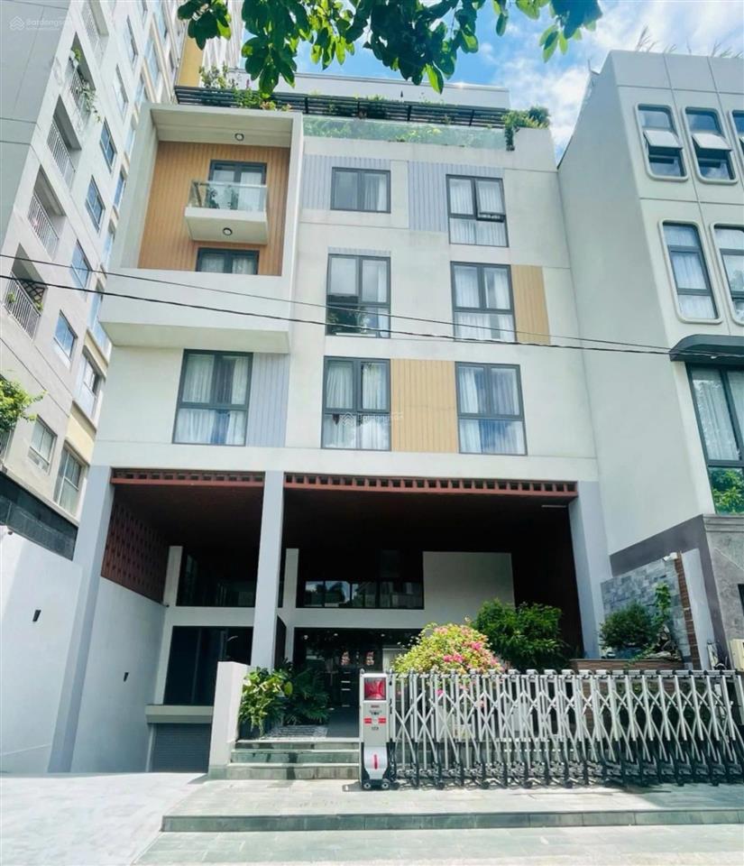 Nhà đường lý thường kiệt, diện tích 10x20m hầm trệt 4 lầu cho thuê