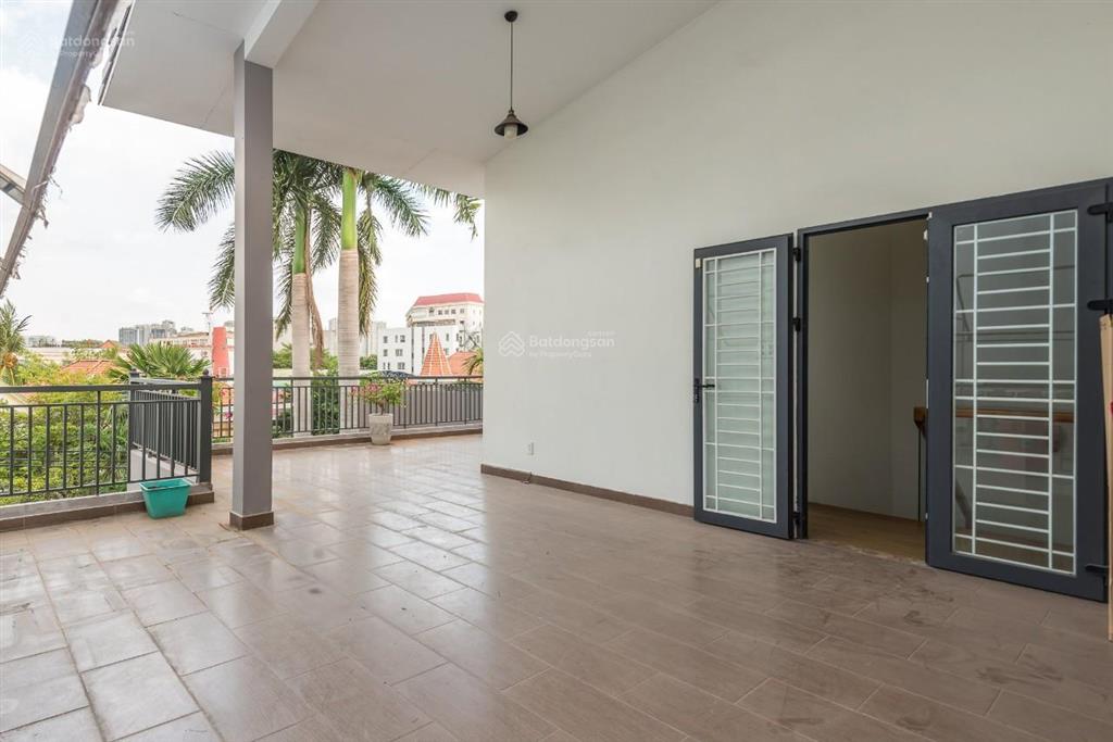 Villa đường nam kỳ khởi nghĩa diện tích 10x30m trệt 2 lầu cho thuê