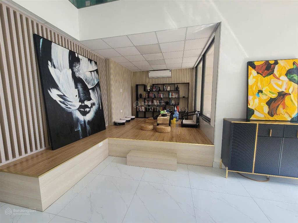 Nhà đường nguyễn bỉnh khiêm diện tích 7x20m trệt 3 lầu cho thuê