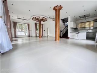 Villa đường võ thị sáu diện tích 12x20m trệt 2 lầu cho thuê
