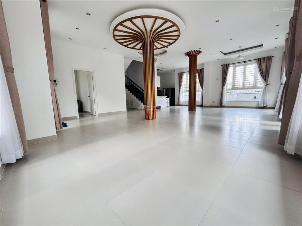 Villa đường võ thị sáu diện tích 12x20m trệt 2 lầu cho thuê