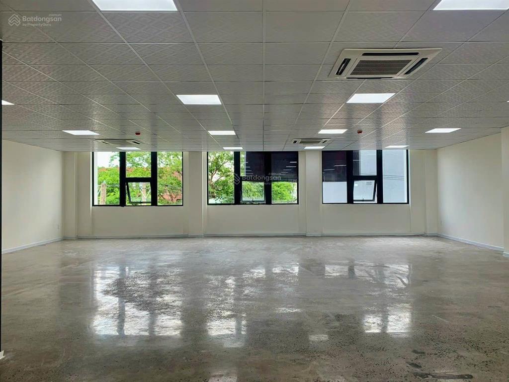 Nhà khu tân định diện tích 8x20m hầm trệt 4 lầu cho thuê