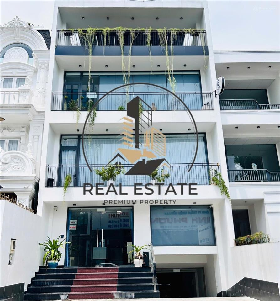 Nhà đường lam sơn diện tích 8x20m hầm trệt 3 lầu, có thang máy cho thuê
