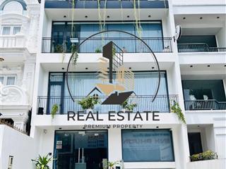 Nhà đường lam sơn diện tích 8x20m hầm trệt 3 lầu, có thang máy cho thuê