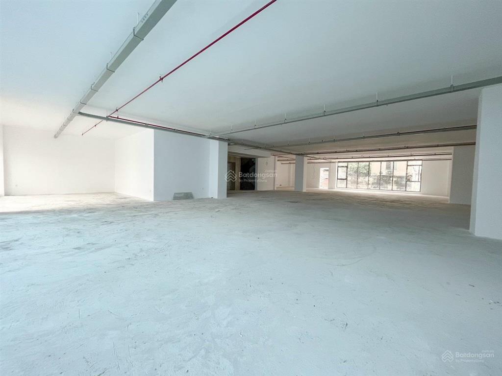 Tòa nhà mặt tiền đường hai bà trưng, diện tích 12x30m, hầm 8 tầng cho thuê