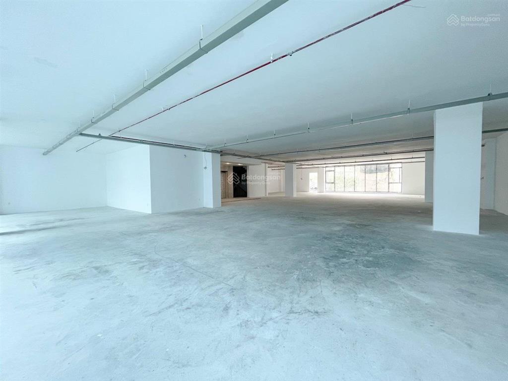 Tòa nhà mặt tiền đường hai bà trưng, diện tích 12x30m, hầm 8 tầng cho thuê