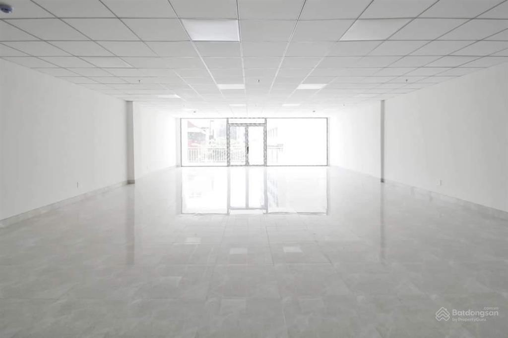 Tòa nhà đường nam kỳ khởi nghĩa diện tích 8x25m hầm 7 tầng cho thuê