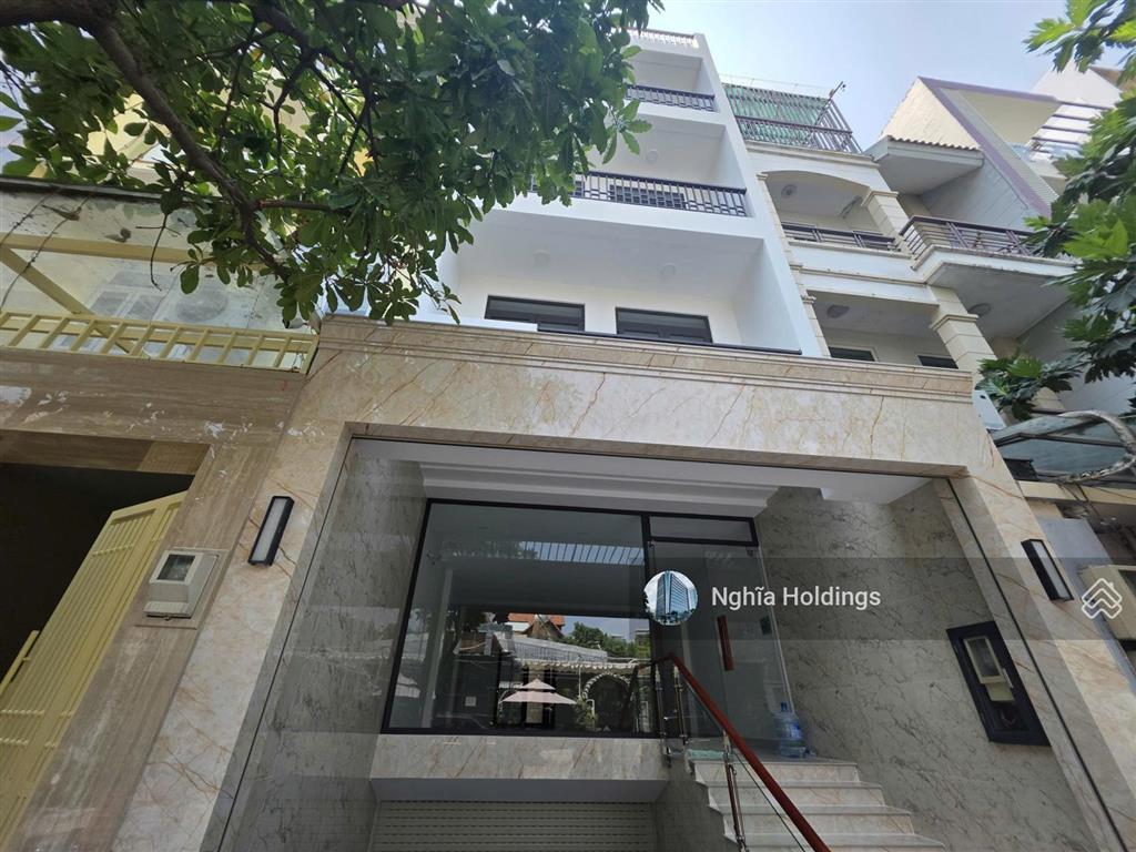 Nhà đường nguyễn bỉnh khiêm diện tích 5x20m hầm 4 tầng cho thuê