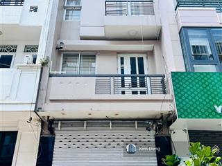 Nhà mặt tiền đường hoa hồng diện tích 4x18m trệt 3 lầu cho thuê