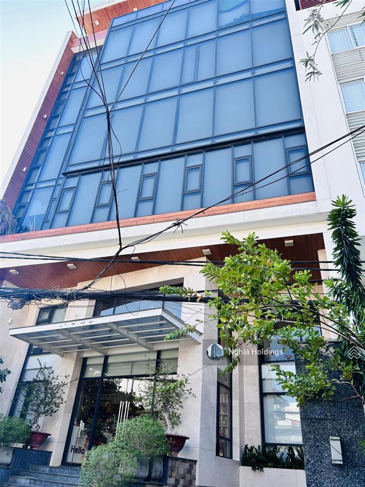 Tòa nhà đường nguyễn đình chính diện tích 10x16m hầm 4 tầng cho thuê