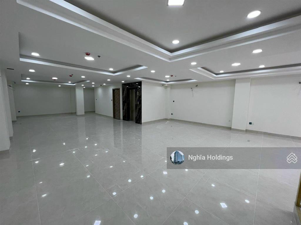 Tòa nhà mặt tiền đường phan đăng lưu diện tích 7x20m hầm 5 tầng cho thuê