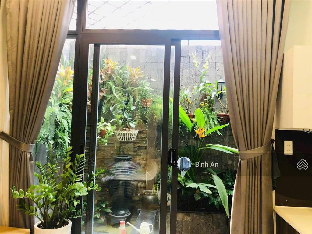 Nhà đường phan xích long diện tích 5x20m trệt 3 lầu cho thuê