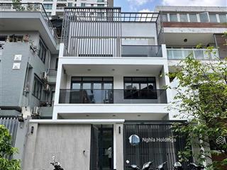 Nhà đường sư vạn hạnh diện tích 7x20m trệt 2 lầu sân thượng cho thuê