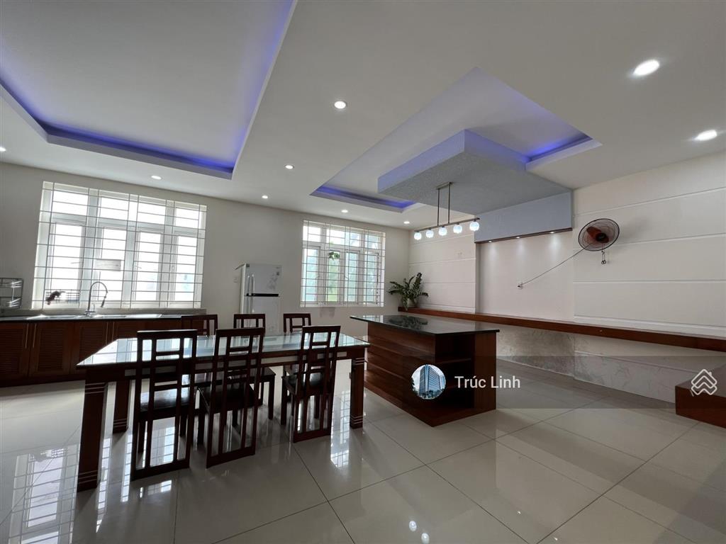 Villa khu phan xích long, diện tích 8x23m (cn 184m²), trệt 2 lầu sân thượng