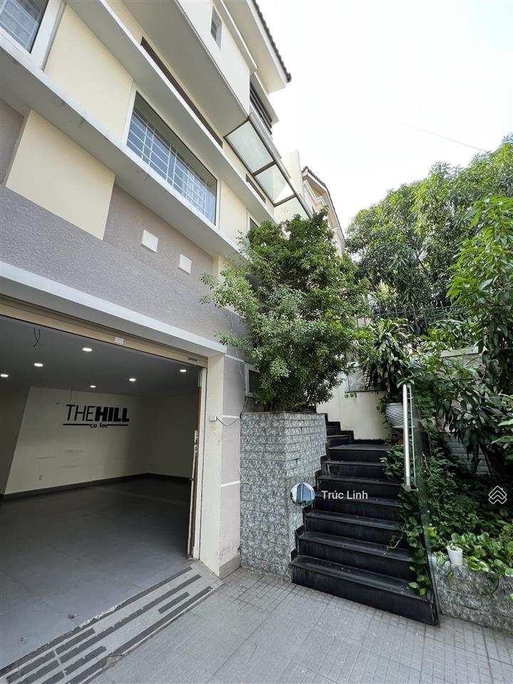 Villa khu phan xích long, diện tích 8x23m (cn 184m²), trệt 2 lầu sân thượng