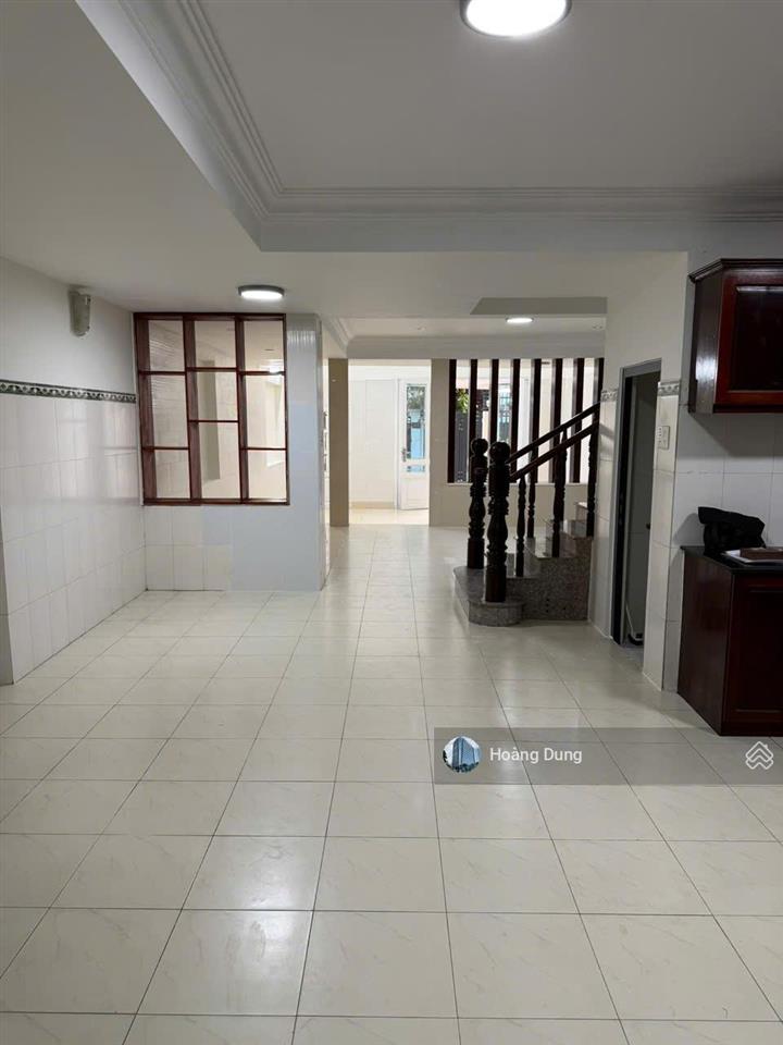 Nhà đường hoàng việt diện tích 6x20m trệt 3 lầu cho thuê