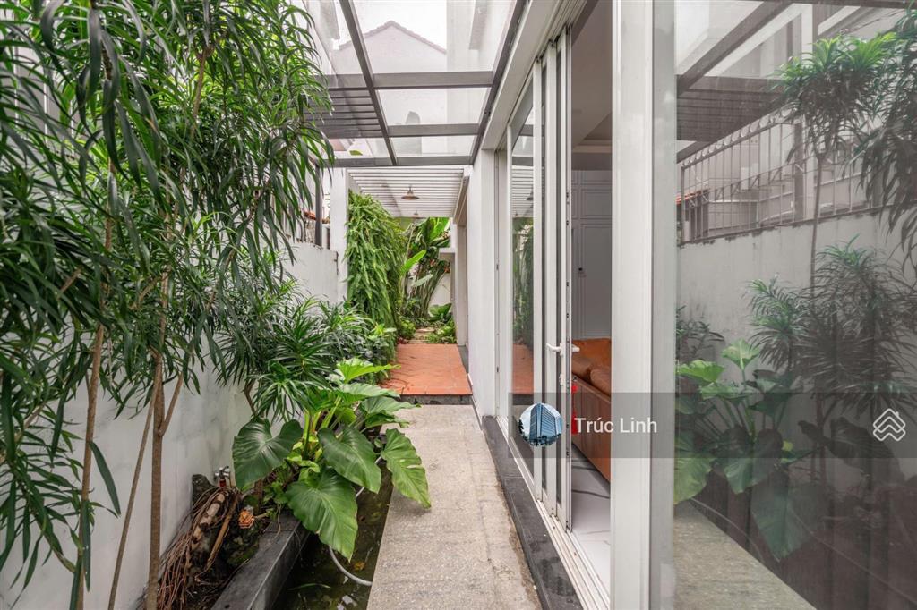 Villa đường nguyễn minh hoàng khu k300 dt 10x20m trệt 3 lầu cho thuê