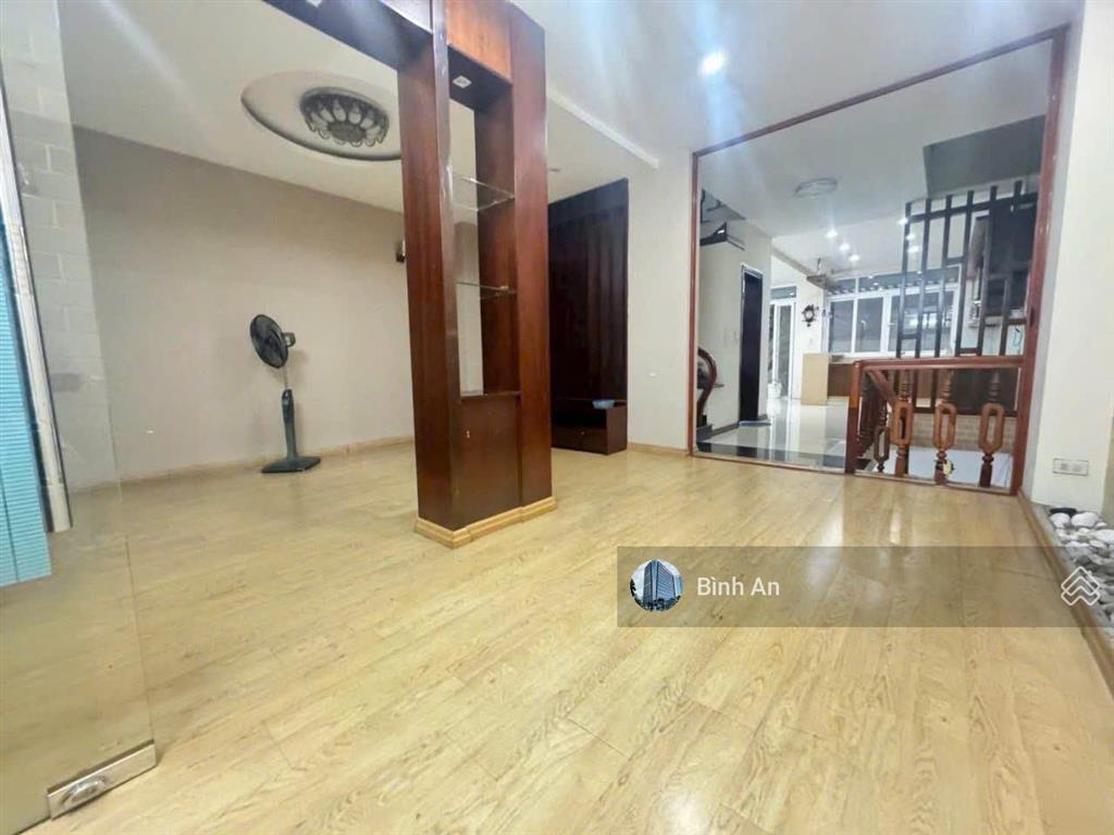 Nhà đường lam sơn diện tích 6x20m hầm 3 tầng cho thuê