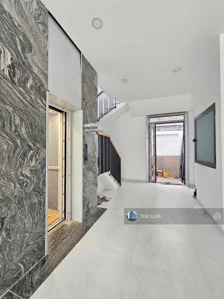 Nhà mặt tiền đường hoàng hoa thám diện tích 5x20m (cn 100m²) trệt 3 lầu sân thượng cho thuê