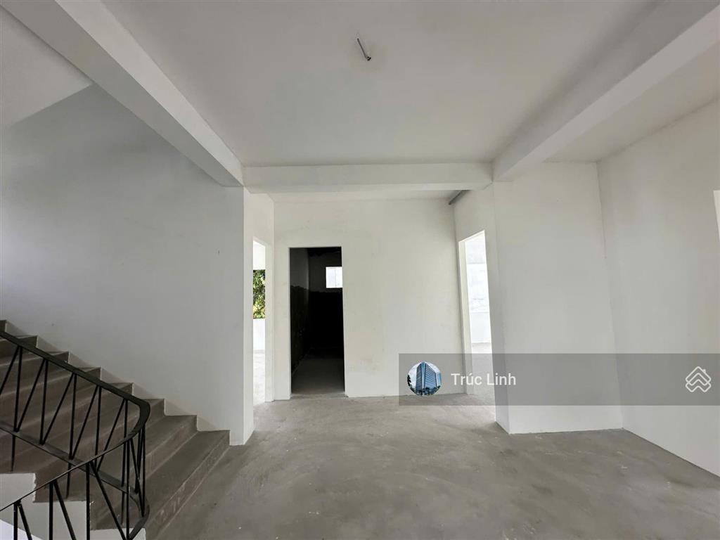 Biệt thự đường hồ biểu chánh, diện tích 15x20m, trệt lầu cho thuê